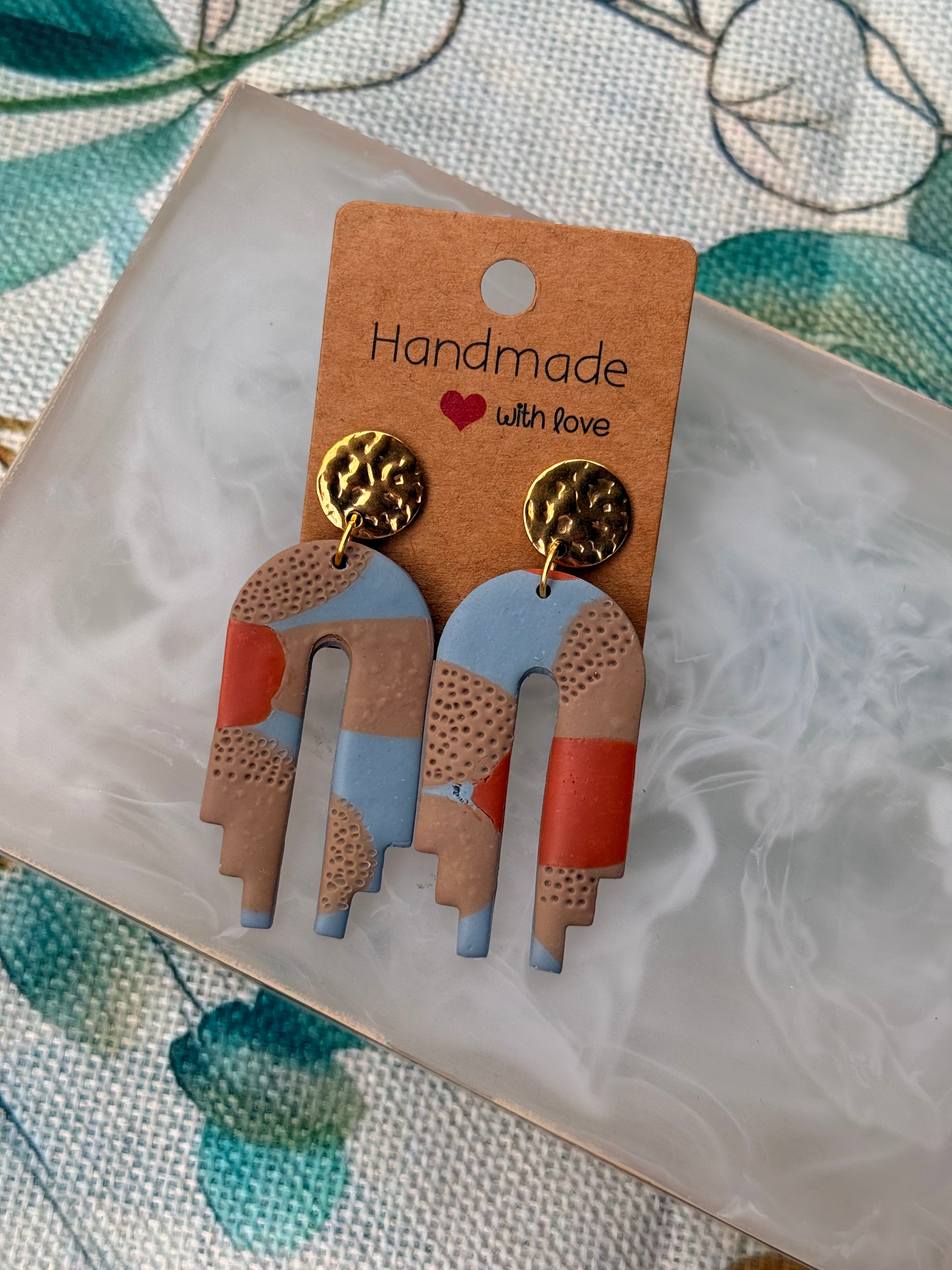 Textured Slab Dangles