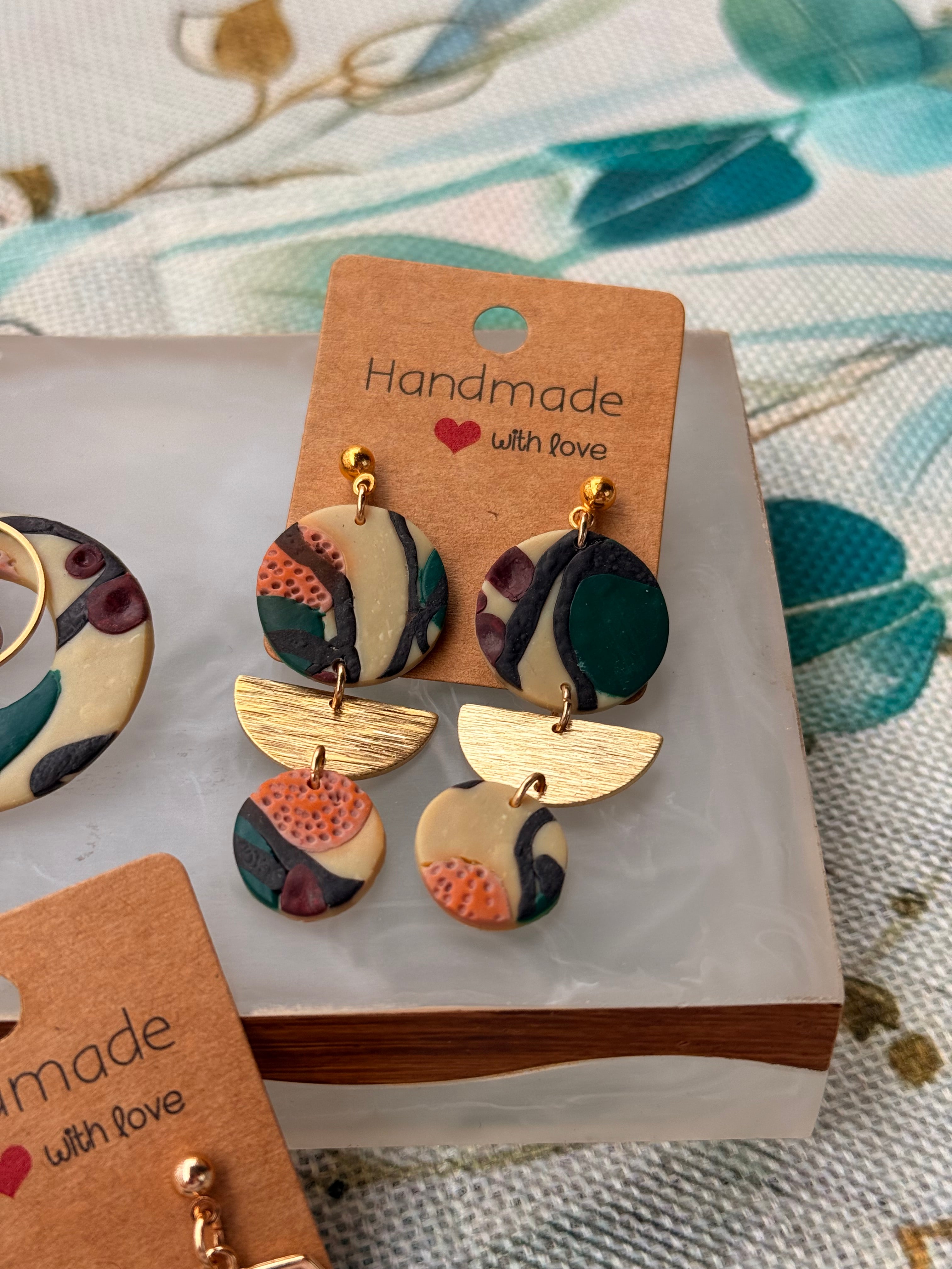 Textured Slab Dangles