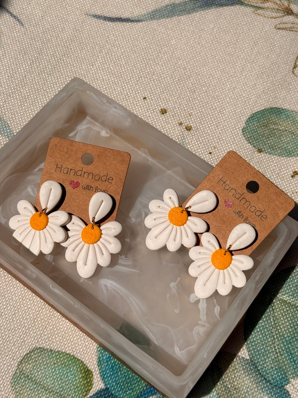"Daisy" - Flower Dangles
